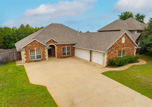 1st image of 2815 Misty Ridge Dr, Norman, OK 73071 | MLS# 1241005