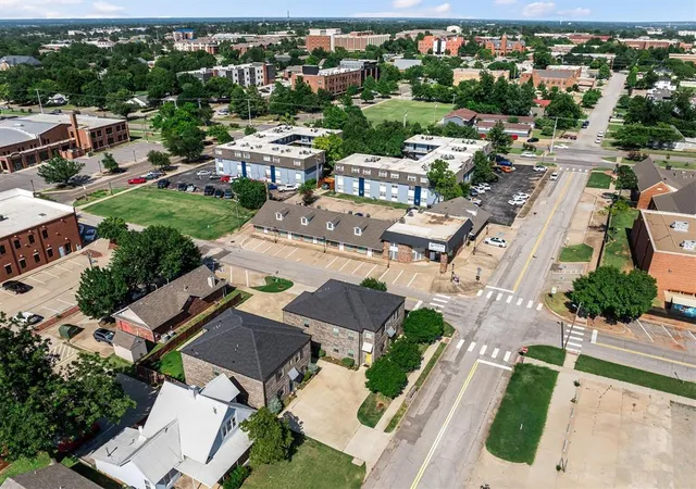 31st image of 37 E Hurd St #29, 33, 37, 41, Edmond, OK 73034 | MLS# 1241012