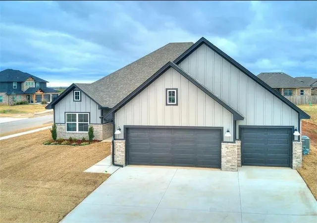 1st image of 13525 Nw 1st Ter, Yukon, OK 73099 | MLS# 1241021