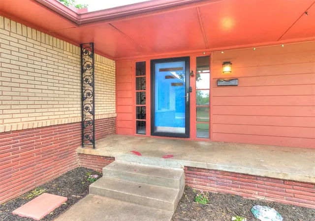 Photo 3 of Single family home for sale at 3117 Mockingbird Ln, Oklahoma City, OK 73110 | MLS# 1241024 | Listing updated on 2026-09-02