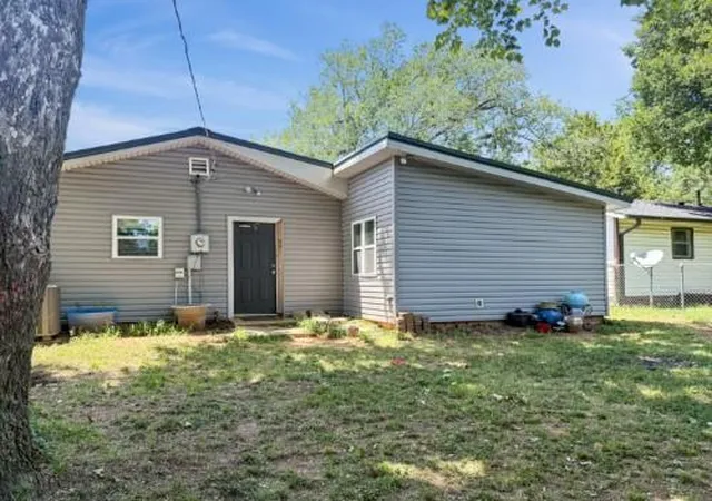 26th image of 305 N 6th St, Noble, OK 73068 | MLS# 1241036