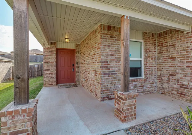 Photo 3 of Single family home for sale at 11721 NW 95th Street, Yukon, OK 73099 | MLS# 1241045 | Listing updated on 2026-10-29