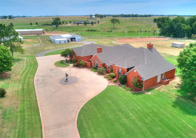3rd image of 3160 Long Dr, Newcastle, OK 73065 | MLS# 1241067