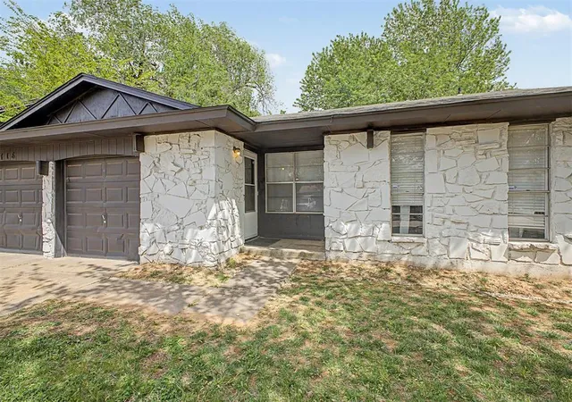 Single family home for sale at 716 Lloyd Ave, Oklahoma City, OK 73130 | MLS# 1241074