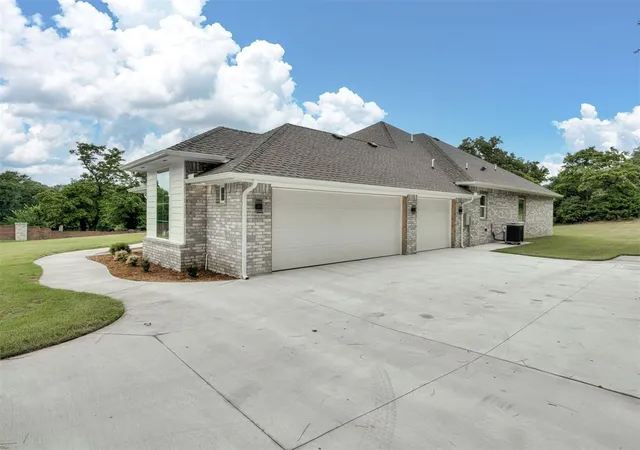 5th image of 13001 Se 94Th St, Oklahoma City, OK 73165 | MLS# 1241076