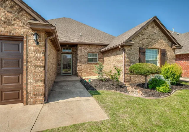 Photo 2 of Sale Pending at 4913 Sw 121st Place, Oklahoma City, OK 73173 | MLS# 1241082 | Listing updated on 2026-08-14