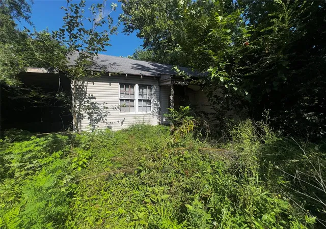 1st image of 214 Se I St, Antlers, OK 74523 | MLS# 1241083