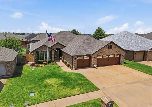 5th image of 9101 Misty Ln, Oklahoma City, OK 73160 | MLS# 1241108