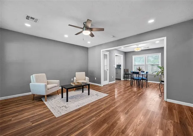 3rd image of 827 S 20th Avenue, Chickasha, OK 73018 | MLS# 1241120