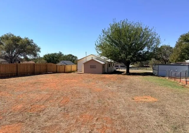 Photo 17 of Single family home for sale at 802 N 7th Street, Sayre, OK 73662 | MLS# 1241131 | Listing updated on 2026-10-15