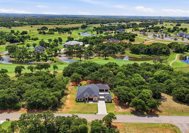 5th image of 2319 Clubhouse Dr, Blanchard, OK 73010 | MLS# 1241150