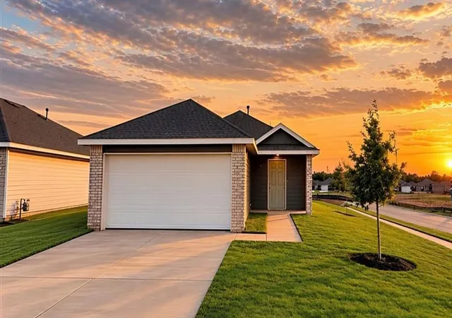 Photo 1 of Single family home for sale at 14200 Still Strm Way, Piedmont, OK 73078 | MLS# 1241162 | Listing updated on 2026-10-05