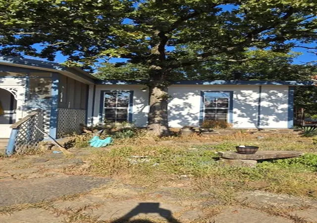 1st image of 825 Bus Loop, Eufaula, OK 74432 | MLS# 1241163