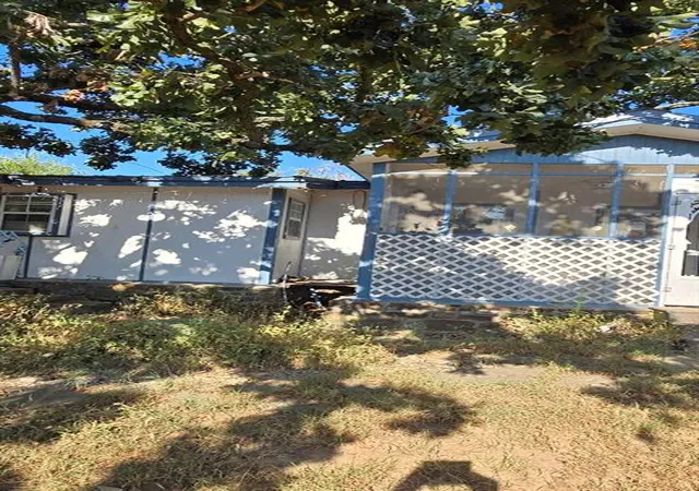 3rd image of 825 Bus Loop, Eufaula, OK 74432 | MLS# 1241163