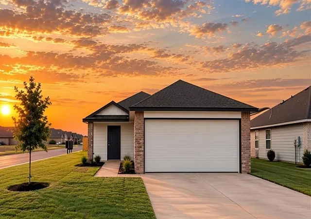 Photo 1 of Single family home for sale at 14201 Still Strm Way, Piedmont, OK 73078 | MLS# 1241166 | Listing updated on 2026-10-05