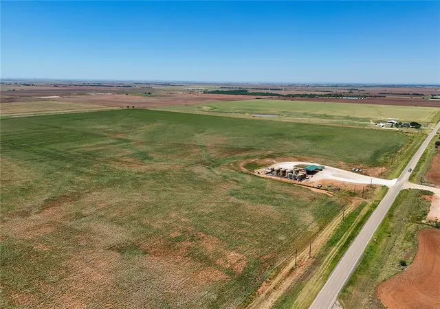 47th image of 22409 N 2910 Rd, Kingfisher, OK 73750 | MLS# 1241172