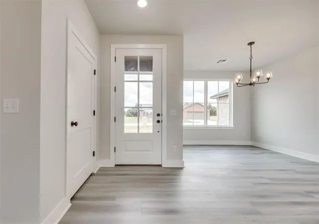 5th image of 10191 S Meadows Ln, Guthrie, OK 73044 | MLS# 1241173