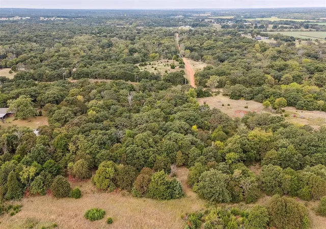 Photo 3 of Sale Pending at 17622 N Indian Meridian Rd, Luther, OK 73054 | MLS# 1241181 | Listing updated on 2026-08-19