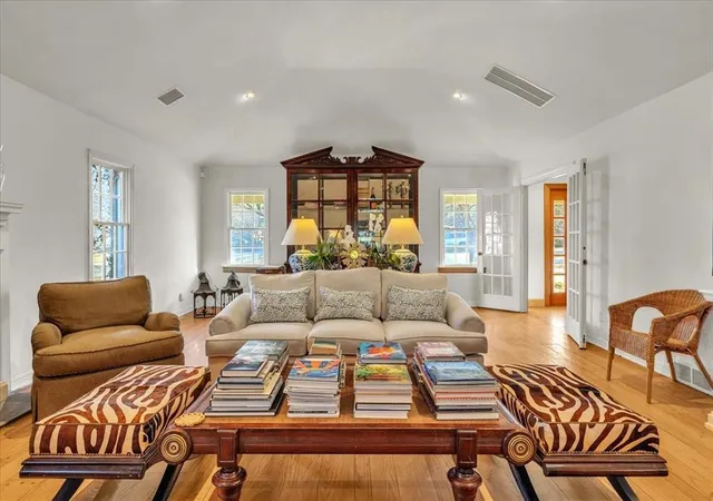 Photo 1 of Sale Pending at 1801 Drakestone Ave, Nichols Hills, OK 73120 | MLS# 1241183 | Listing updated on 2026-07-25