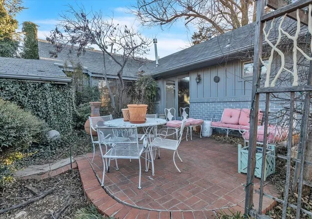 Photo 22 of Sale Pending at 1801 Drakestone Ave, Nichols Hills, OK 73120 | MLS# 1241183 | Listing updated on 2026-07-25
