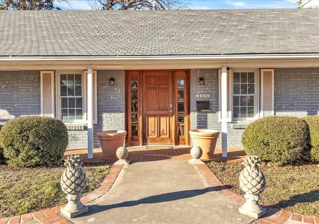 Photo 3 of Sale Pending at 1801 Drakestone Ave, Nichols Hills, OK 73120 | MLS# 1241183 | Listing updated on 2026-07-25