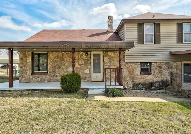 Photo 3 of Single family home for sale at 2532 Nw 38th Street, Oklahoma City, OK 73112 | MLS# 1241187 | Listing updated on 2026-08-19