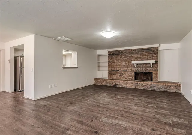 1st image of 9025 N Rockwell Dr, Oklahoma City, OK 73132 | MLS# 1241195