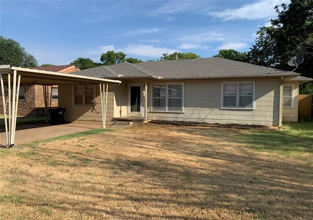 Photo 1 of Single family home for sale at 927 N Sunset Dr, Anadarko, OK 73005 | MLS# 1241202 | Listing updated on 2026-08-28