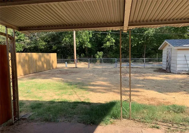 Photo 44 of Single family home for sale at 927 N Sunset Dr, Anadarko, OK 73005 | MLS# 1241202 | Listing updated on 2026-08-28