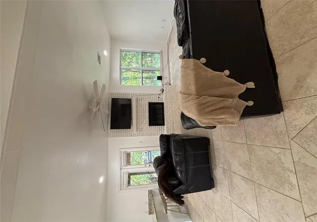 image of 3 N Gilpin Ave, Shawnee, OK 74804 | MLS# 1241235