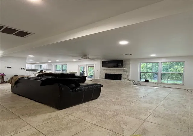 image of 3 N Gilpin Ave, Shawnee, OK 74804 | MLS# 1241235