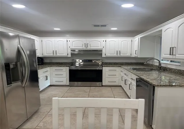 image of 3 N Gilpin Ave, Shawnee, OK 74804 | MLS# 1241235