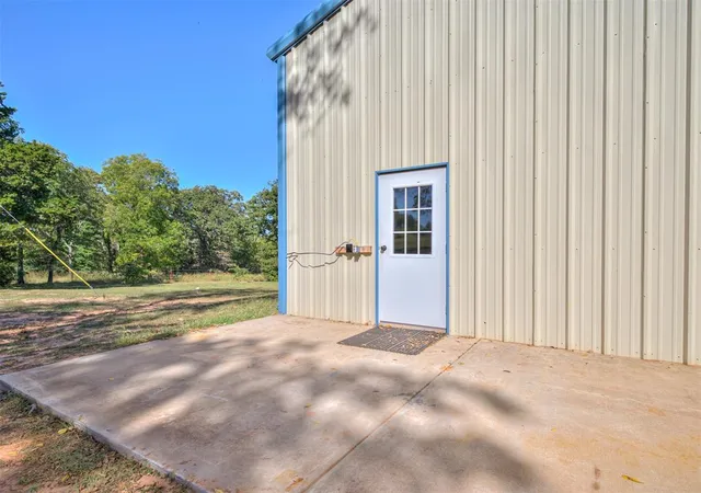 3rd image of 12301 E State Hwy 9, Norman, OK 73026 | MLS# 1241237