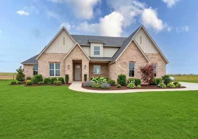1st image of 4102 Hawthorne St, Piedmont, OK 73078 | MLS# 1241254