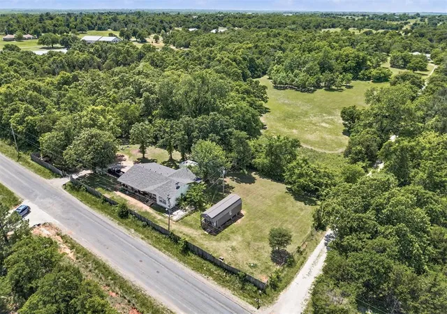 Photo 3 of Single family home for sale at 4863 S Pottawatomie Rd, Newalla, OK 74857 | MLS# 1241256 | Listing updated on 2026-07-26