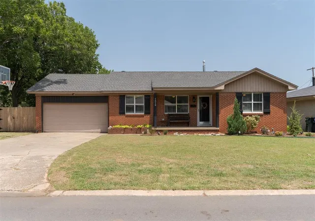image of 1519 Carlisle Ct, Oklahoma City, OK 73120 | MLS# 1241264