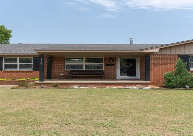image of 1519 Carlisle Ct, Oklahoma City, OK 73120 | MLS# 1241264