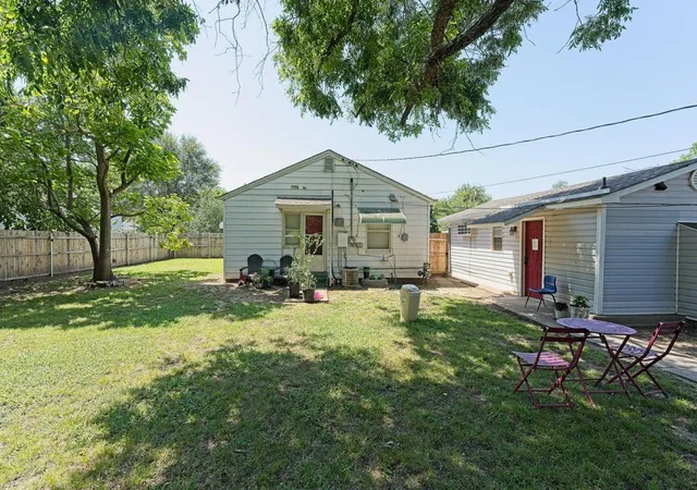 5th image of 903 E Eufaula St, Norman, OK 73071 | MLS# 1241272