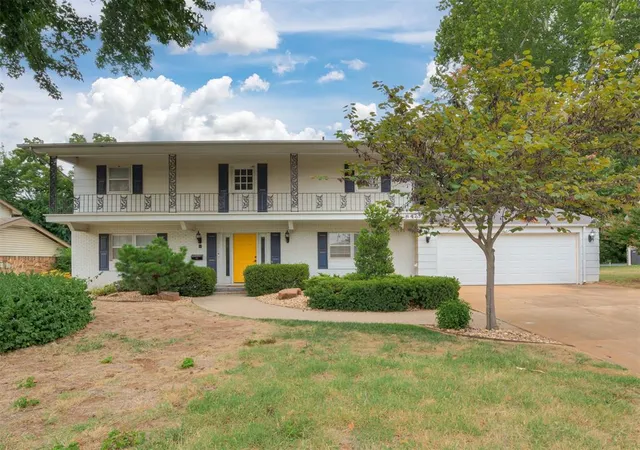2nd image of 823 W Adams St, Purcell, OK 73080 | MLS# 1241277