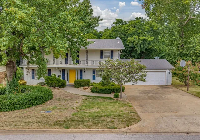 4th image of 823 W Adams St, Purcell, OK 73080 | MLS# 1241277