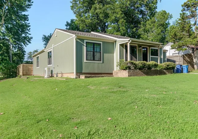 2nd image of 807 W Bennett Dr, Stillwater, OK 74075 | MLS# 1241311