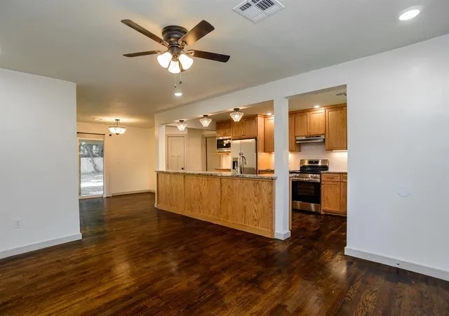 5th image of 807 W Bennett Dr, Stillwater, OK 74075 | MLS# 1241311