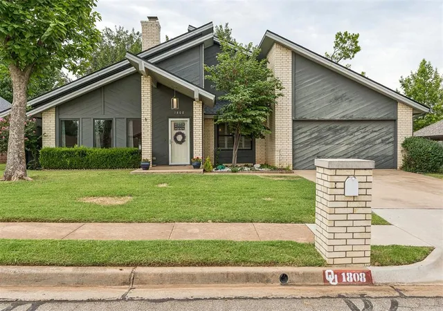 1st image of 1808 Asbury Pl, Norman, OK 73071 | MLS# 1241320