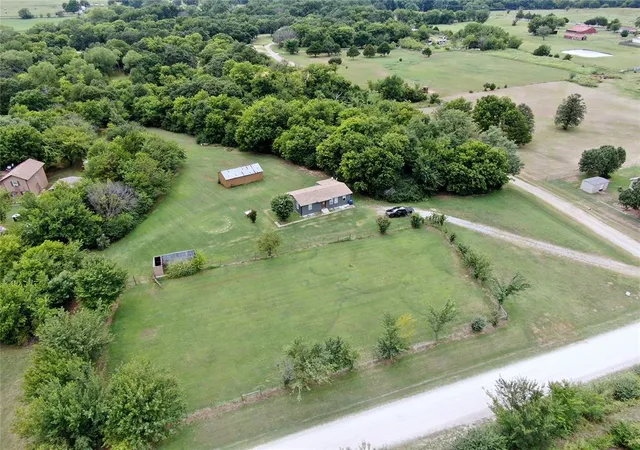 2nd image of 7400 High Meadow Rd, Noble, OK 73068 | MLS# 1241323