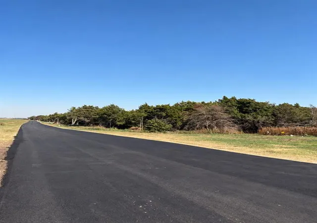 Photo 2 of Land for sale at 900 Creekside Trl #002, Guthrie, OK 73044 | MLS# 1241331 | Listing updated on 2026-10-12