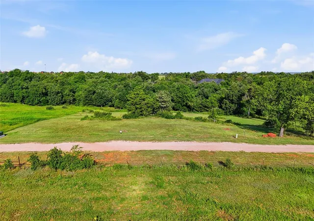 5th image of 1001 Meadow Park Rd #025, Guthrie, OK 73044 | MLS# 1241344