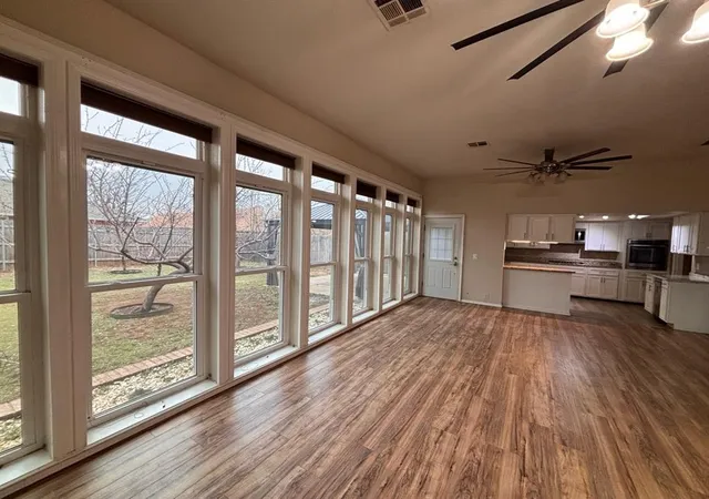 2nd image of 2335 E Karen Ter, Mustang, OK 73064 | MLS# 1241349