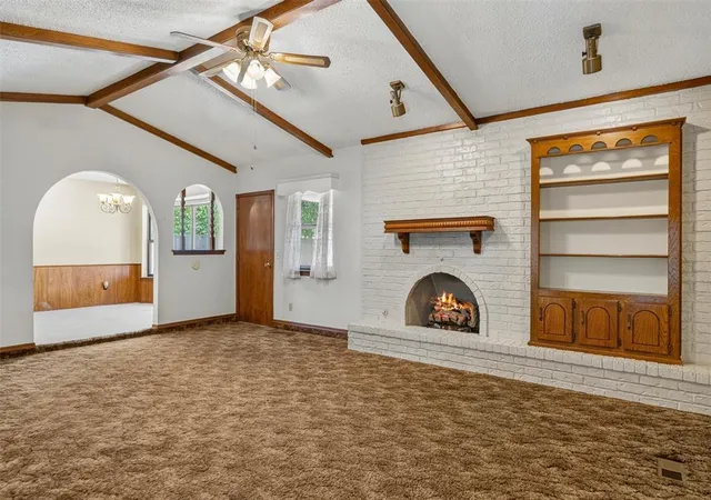 Photo 4 of Sale Pending at 25 Corona Dr, Oklahoma City, OK 73149 | MLS# 1241350 | Listing updated on 2026-08-25