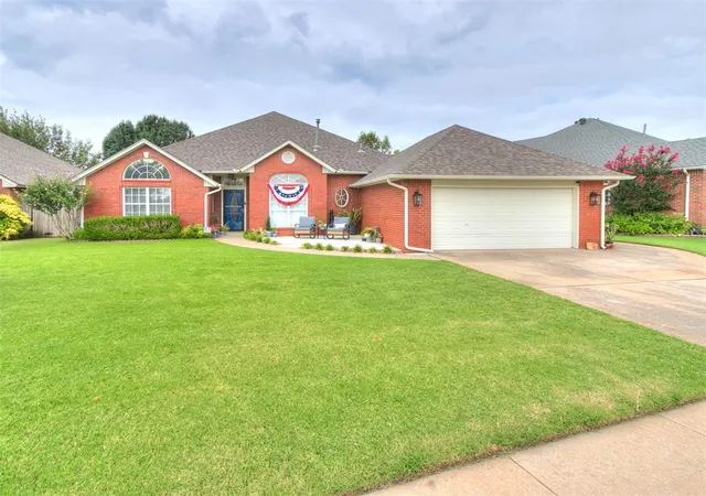 4th image of 804 Fairway Dr, Norman, OK 73069 | MLS# 1241362