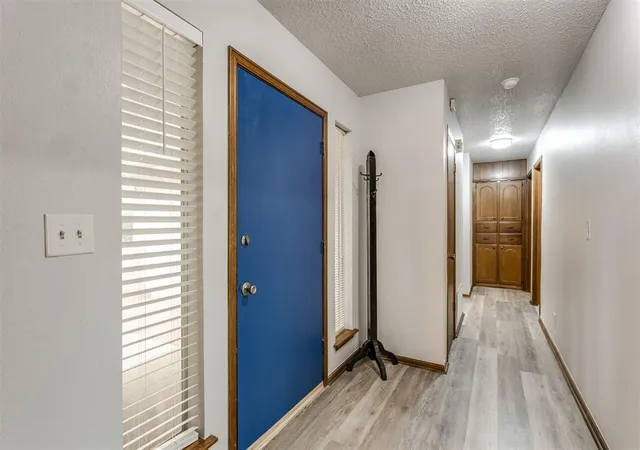 5th image of 908 S Meadow Ln, Mustang, OK 73064 | MLS# 1241363